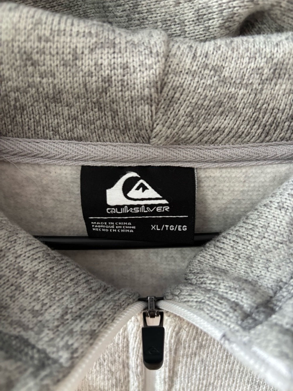 NWOT - Quiksilver 
Men’s  super soft Full-Zip Hooded Sweater / jacket - Picture 3 of 5